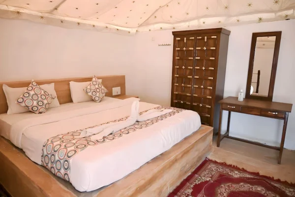 Deluxe Room Pic2