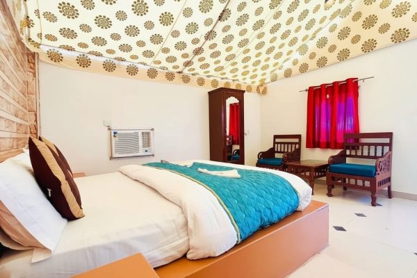 Luxury AC Room Pic2