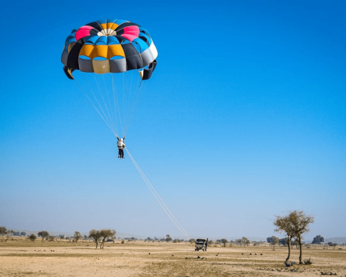 Parasailing In Jaisalmer-min